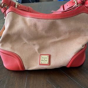 Dooney & Bourke purse like NEW used once
